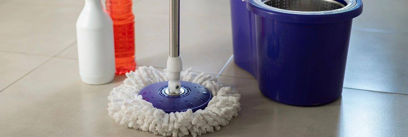 How to Use a Spin Mop